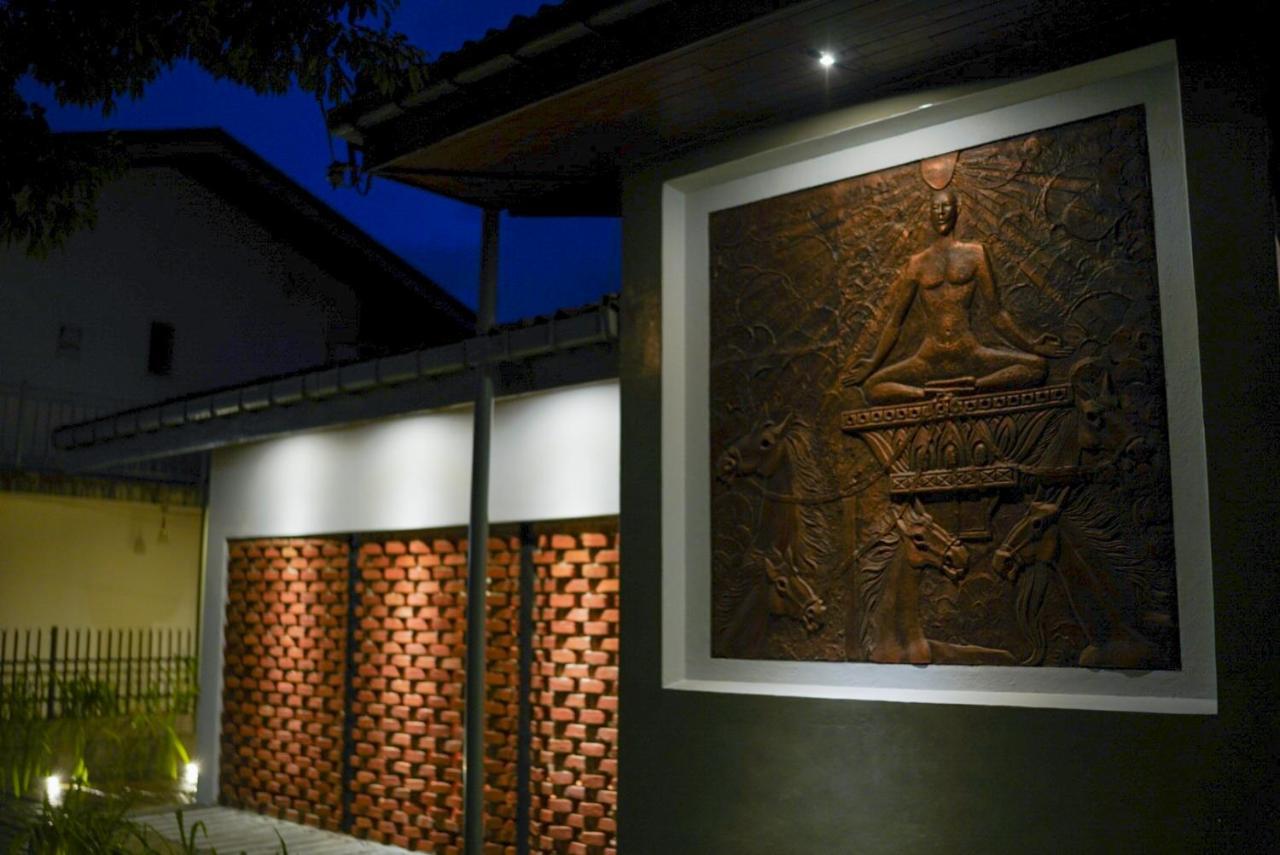 Hotel Chariot Square Kandy Exteriér fotografie